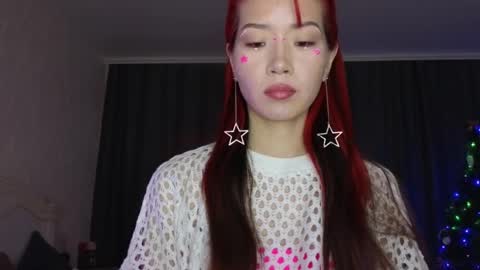 EveEva online show from 12/18/24, 06:53