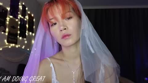 EveEva online show from 01/13/25, 06:05