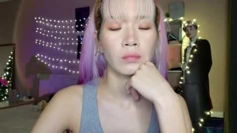 EveEva online show from 01/17/26, 08:34