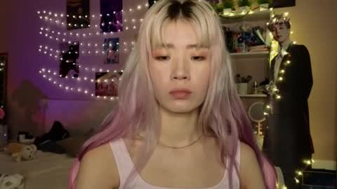 EveEva online show from 02/10/26, 01:21