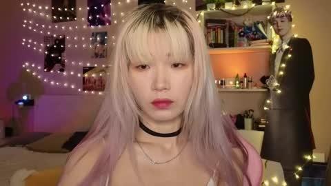 EveEva online show from 02/16/26, 01:24