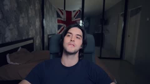 Keanu online show from 11/30/25, 02:10