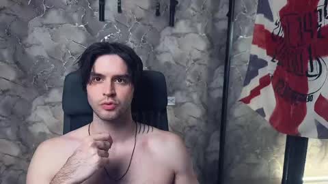 Keanu online show from 04/18/26, 11:47