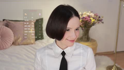 Snapshot of _female_essence_ chatting on 12/11/24, 09:55 Essie online show from 12/11/24, 09:55