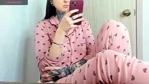 Alis online show from 03/06/25, 02:51