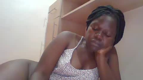 Snapshot of _finebaby69xx_ chatting on 07/17/26, 05:03 Marlin online show from 07/17/26, 05:03