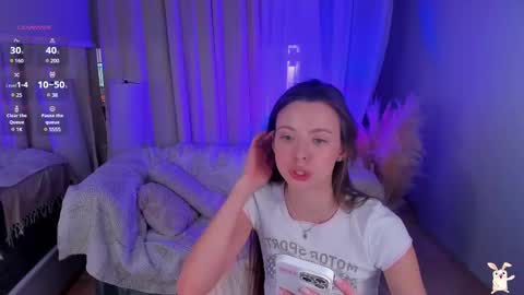 Snapshot of _fluffybunny_ chatting on 02/19/25, 06:21 Goldy Grace online show from 02/19/25, 06:21