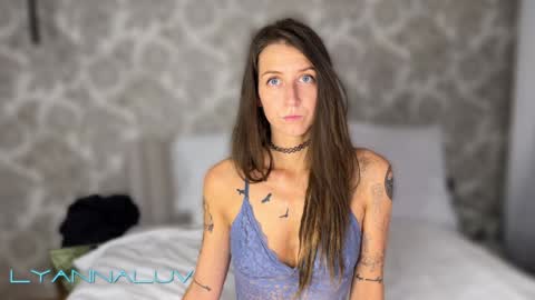 Snapshot of _fuckinparadise chatting on 02/01/25, 11:06 Lyanna and Derek online show from 02/01/25, 11:06