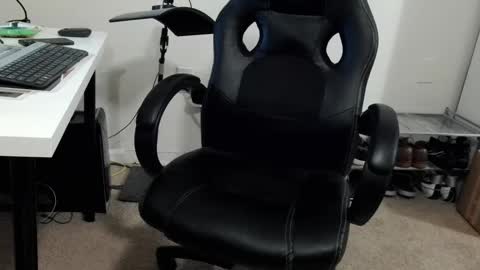 Snapshot of _full_sender chatting on 02/18/25, 02:05 Full Sender online show from 02/18/25, 02:05