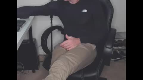 Snapshot of _full_sender chatting on 02/23/25, 10:42 Full Sender online show from 02/23/25, 10:42