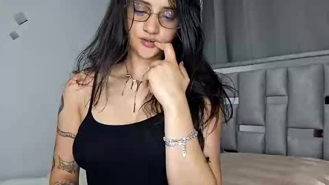 Gabby online show from 05/30/26, 06:49