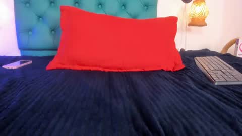 Snapshot of _gabi_hot chatting on 07/28/26, 03:21 Gaby online show from 07/28/26, 03:21
