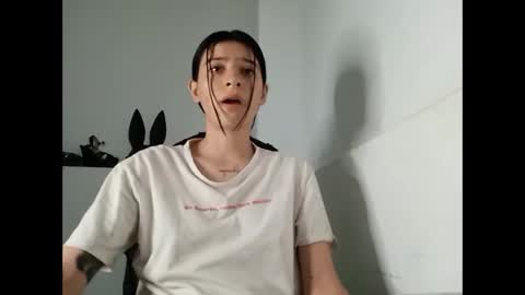 Snapshot of _genesid_dixton chatting on 02/18/25, 02:27 Mia-foster online show from 02/18/25, 02:27