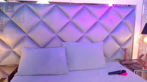 Snapshot of _giggy chatting on 01/19/26, 11:47 _giggy online show from 01/19/26, 11:47