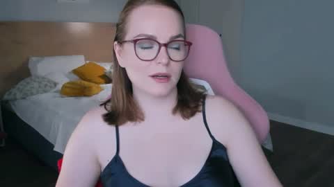 Snapshot of _gingermean_ chatting on 07/11/26, 03:31 GingerMean online show from 07/11/26, 03:31