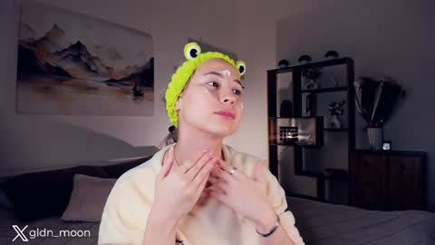 Rina online show from 01/19/25, 07:37