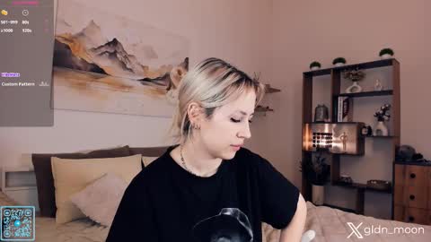 Rina online show from 12/14/25, 08:02