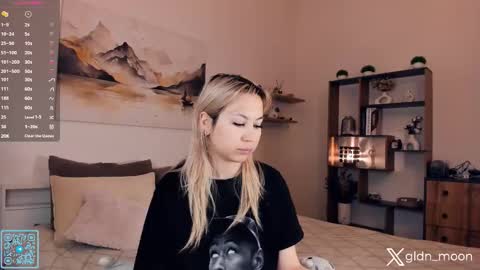 Rina online show from 12/20/25, 07:32