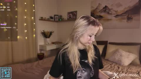 Rina online show from 01/15/26, 07:39