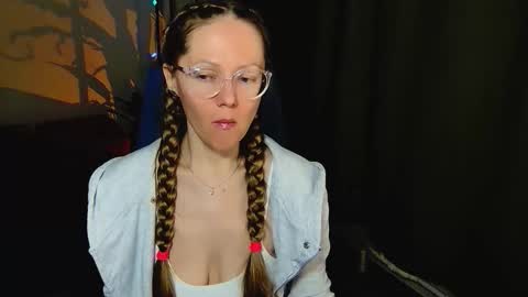 _goldilocks__ online show from 09/29/25, 05:18