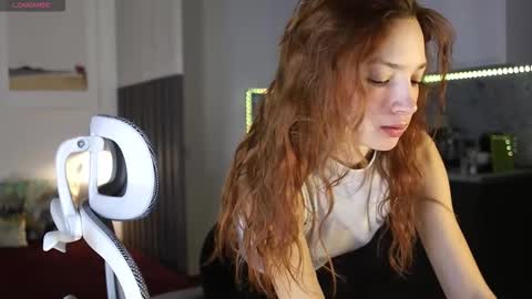 Katarina online show from 10/22/25, 02:17