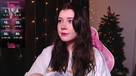 Tori online show from 01/08/25, 11:10