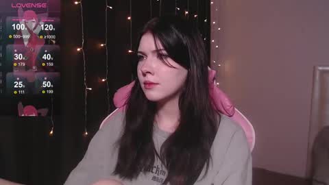 Tori online show from 02/17/25, 12:38