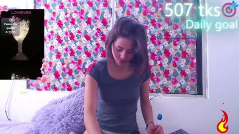 Gwen online show from 01/15/25, 12:58