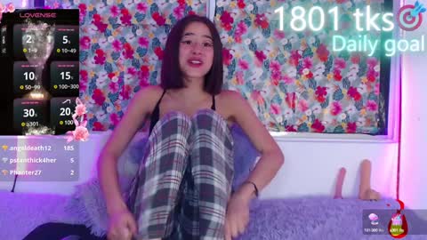 Gwen online show from 02/06/25, 08:29