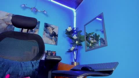 Mathews online show from 01/28/25, 11:17