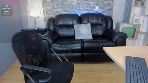 Snapshot of _hanna_miller__ chatting on 02/10/26, 07:40 Hanna online show from 02/10/26, 07:40