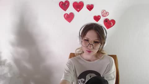 Hannaolotl online show from 03/07/26, 08:22