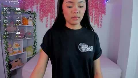 Hanna Botero online show from 09/22/25, 08:44