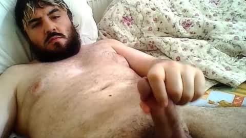  hasanhz.  online show from 09/10/25, 11:21