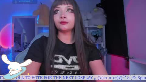 Snapshot of _heavenly_blue_ chatting on 05/17/26, 12:52 Bluey online show from 05/17/26, 12:52