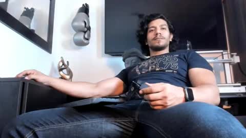 Snapshot of _heracles1 chatting on 11/22/25, 04:00 Heracles online show from 11/22/25, 04:00