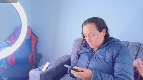 Honey online show from 10/17/25, 02:41