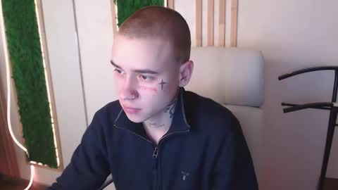 _honeyberry_ online show from 03/04/26, 08:59