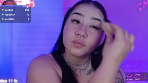 Snapshot of _hooly chatting on 07/28/26, 02:13 CATALINA G online show from 07/28/26, 02:13