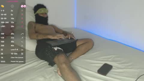 Snapshot of _hot_couple_69_ chatting on 01/11/26, 01:54 KEYLA Y SAMUEL online show from 01/11/26, 01:54