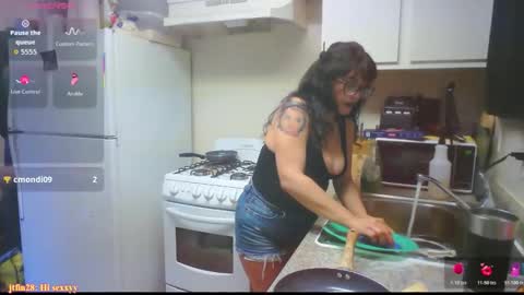 Snapshot of _hott_exxxwife chatting on 05/04/26, 09:55 YOUR FUTURE EXXXWIFE online show from 05/04/26, 09:55