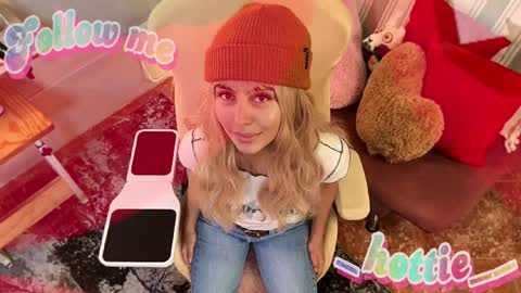 _hottie__ online show from 02/21/25, 02:39