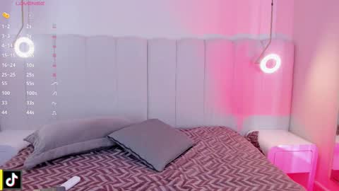 Darlis  online show from 09/22/25, 07:38