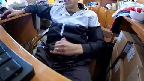 _i_a_m_ online show from 09/19/25, 07:54