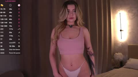 Ava 3 online show from 03/08/26, 03:27