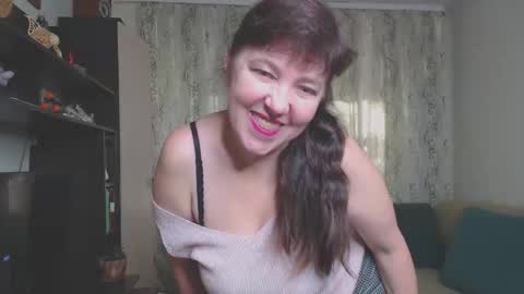 Snapshot of _illusion_ chatting on 09/11/25, 05:29 Illusion online show from 09/11/25, 05:29