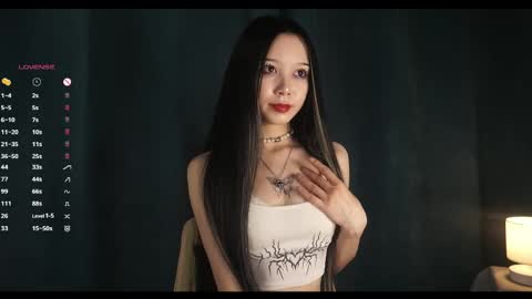 you Mia online show from 05/20/26, 02:34