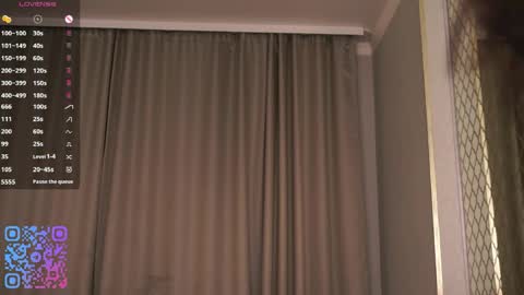 Snapshot of _inner_glow_ chatting on 05/13/26, 07:55 Emily online show from 05/13/26, 07:55