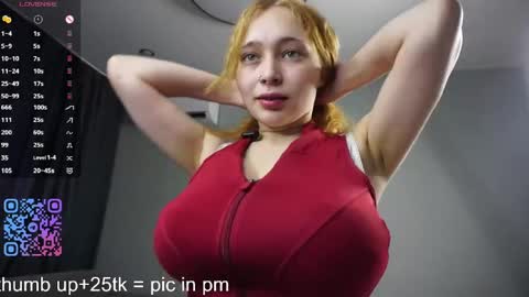 Snapshot of _inner_glow_ chatting on 06/08/26, 05:02 Emily online show from 06/08/26, 05:02