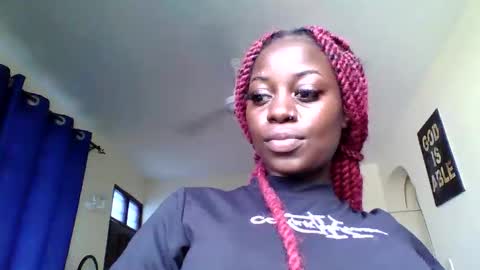 Snapshot of _itscessy chatting on 02/18/26, 12:34 _itscessy online show from 02/18/26, 12:34
